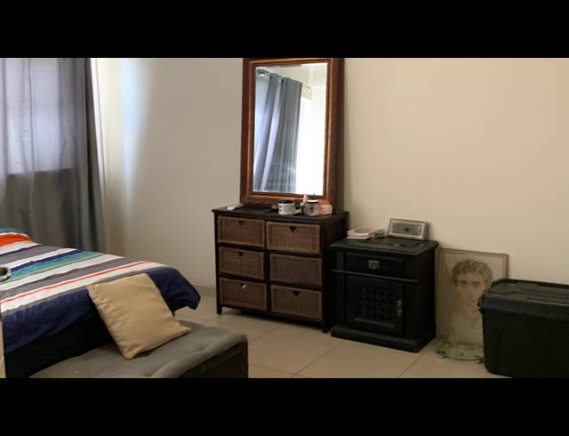 1.5 BEDROOM APARTMENT FOR SALE IN ESPLANADE